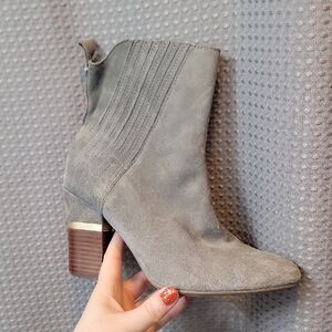 Lucca Lane Jadia Ankle Boots Grey Suede Leather size 14